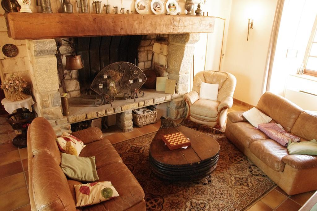 La Commanderie Bed and Breakfast Loison-sur-Créquoise Exteriör bild